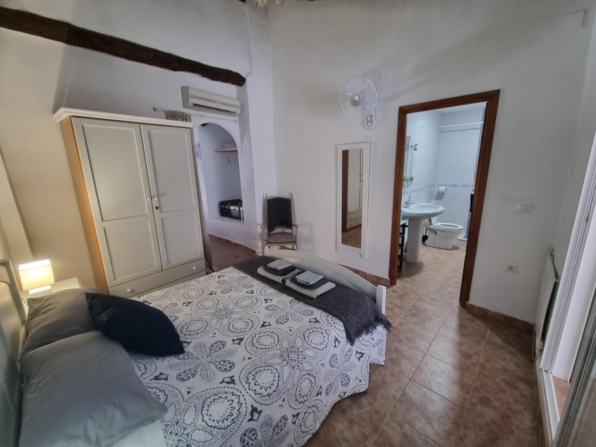 Casa Arriba Village House In Zarra Exterior photo